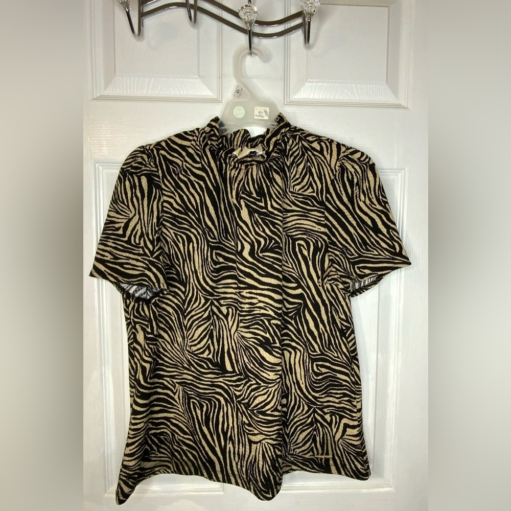 Women’s Michael Kors Tiger Print Blouse.  Stretch  material, size M